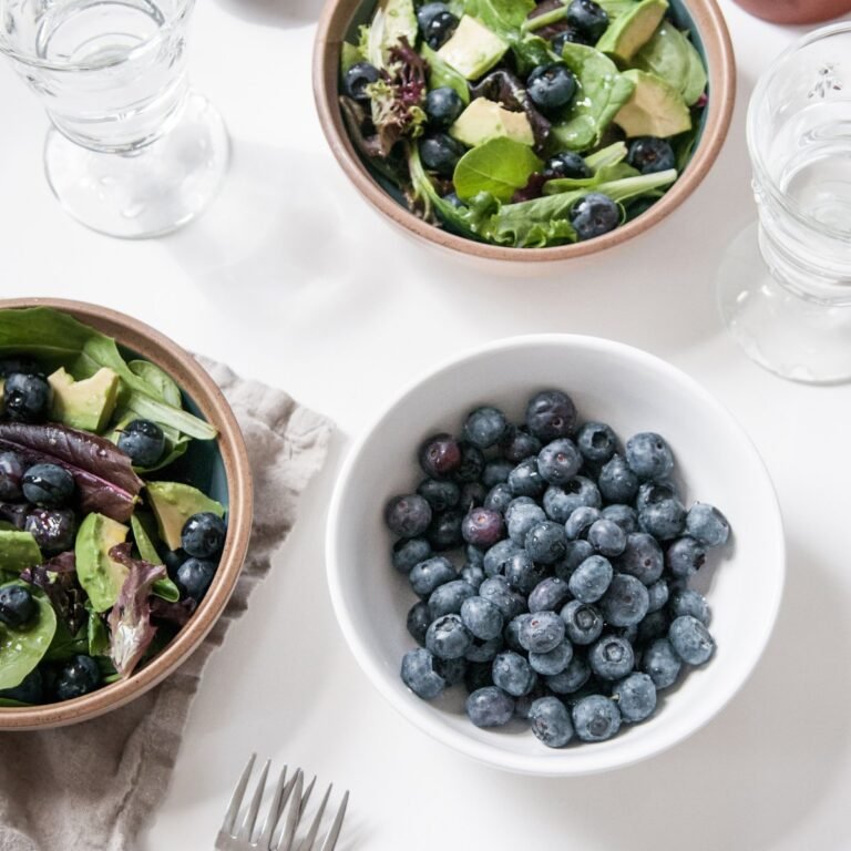 Superfood Avocado Blueberry Salad